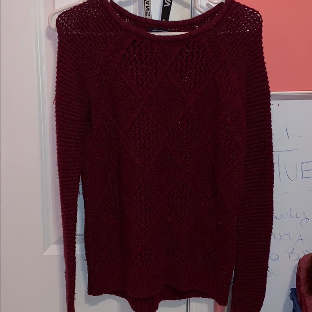 Maroon sweater